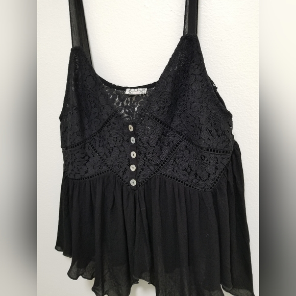 Free People Boho Black Henley Lace Camisole Hanky Hem Size XS - Picture 5 of 10